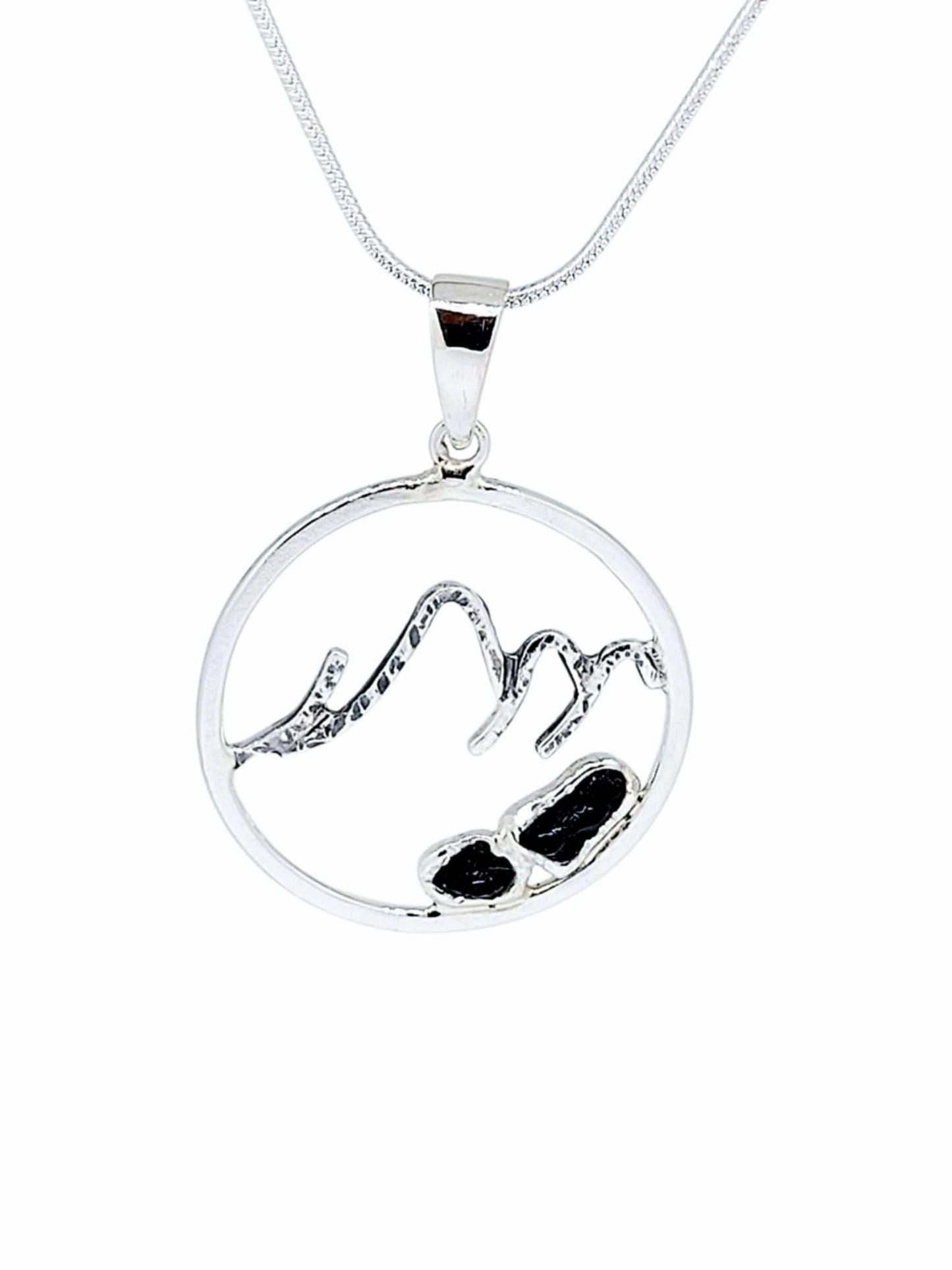 Vestrahorn necklace by Montoro