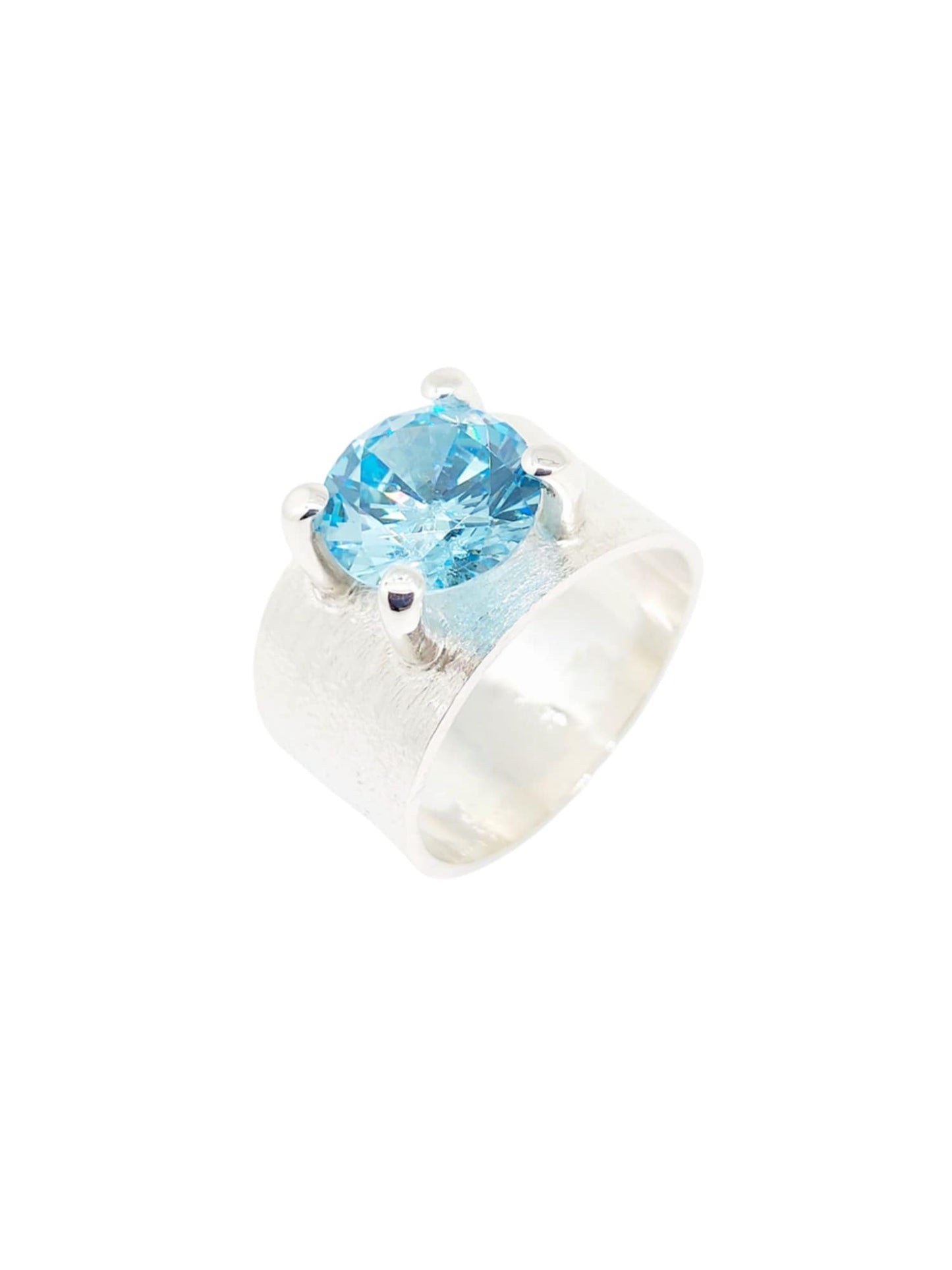 Blue Lagoon ring,hannað og smiðað á Islandi af Montoro Gullsmiði.